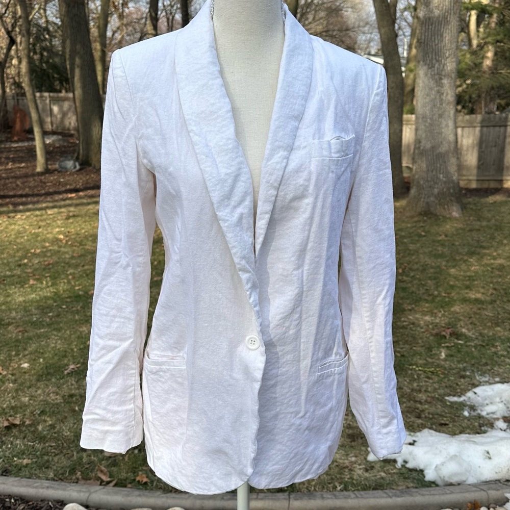 2/$10 Larry Levine White Linen Blazer, Size 8